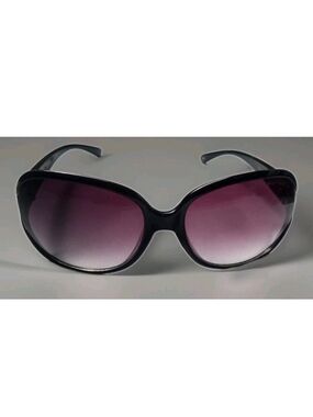 Tommy Hilfiger Women's Sunglasses Black Frame/ Purple Lens